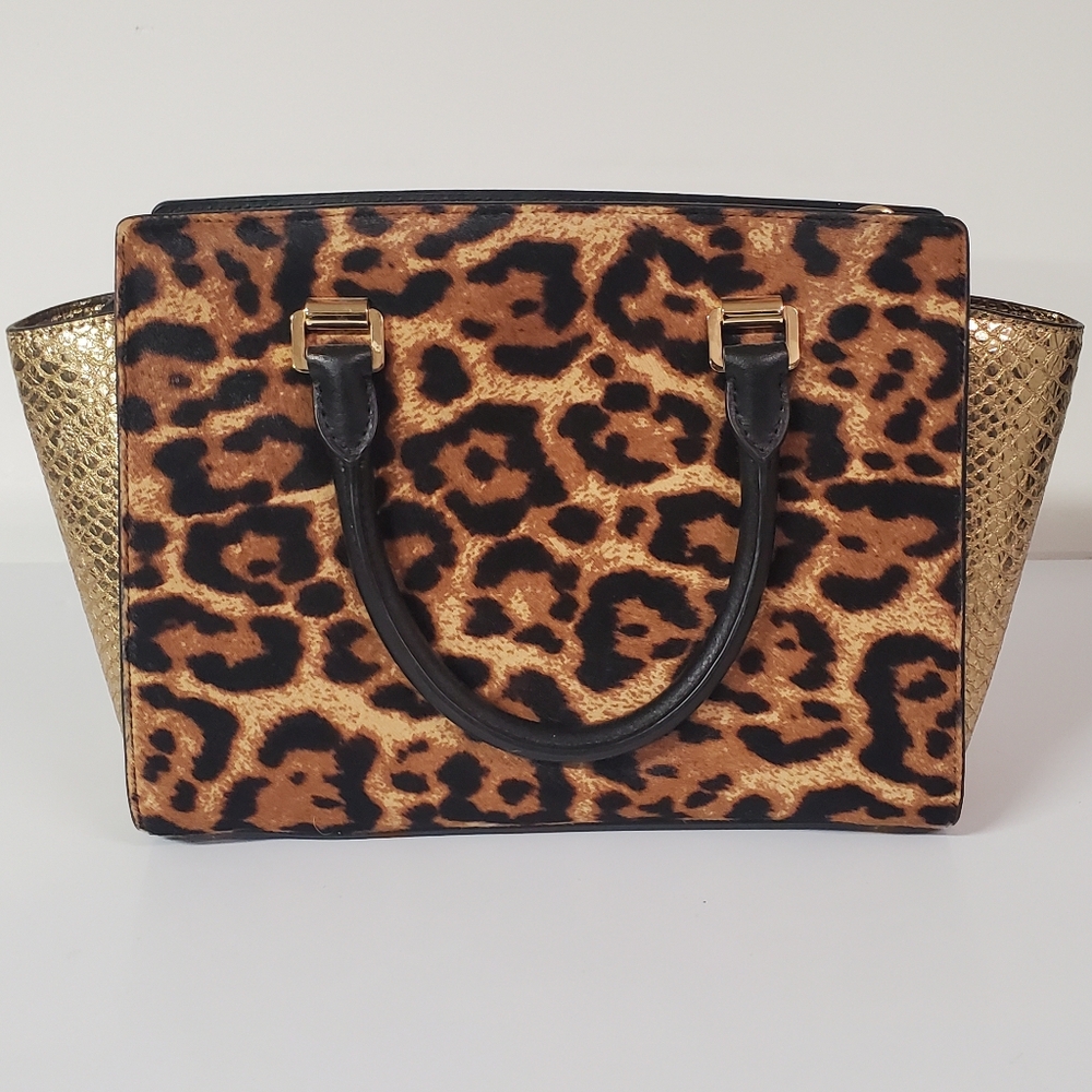 Michael Kors Leopard Print and Gold Tote Bag - Picture 4 of 14